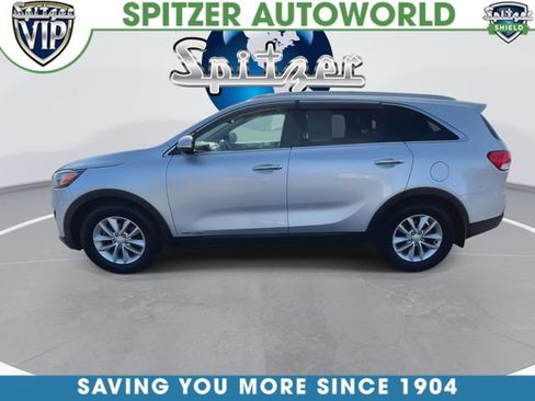 Used 2016 Kia Sorento LX image 6