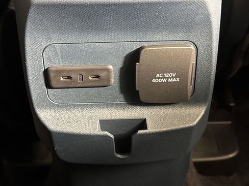 New 2026 Ford Maverick XLT AWD/4WD image 23