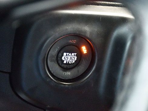 Used 2021 Jeep Wrangler Sport w/ Sun And Sound Package image 70