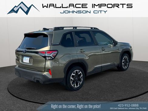 Certified 2025 Subaru Forester Premium w/ Convenience Package #1 AWD/4WD image 5
