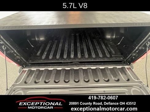Used 2019 RAM 1500 Classic SLT AWD/4WD image 46