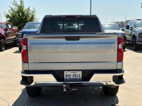 Used 2025 Chevrolet Silverado 1500 LT w/ Texas Edition Plus RWD image 6