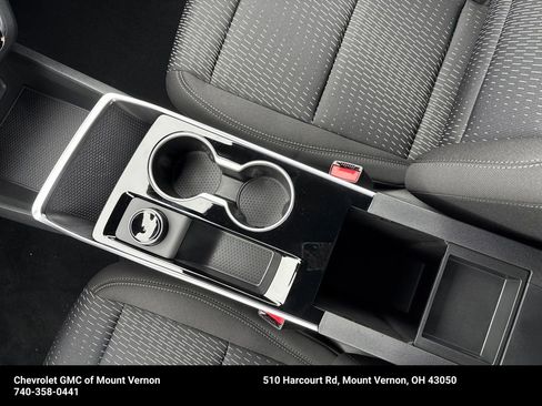 New 2026 Chevrolet Equinox LT FWD image 17