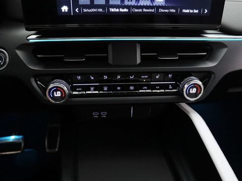 Certified 2024 Acura ZDX A-Spec AWD/4WD image 22