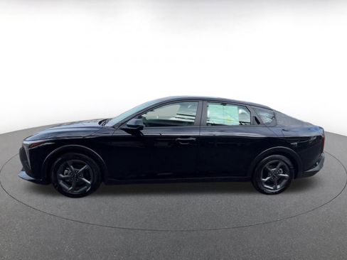 Used 2025 Kia K4 LXS image 9