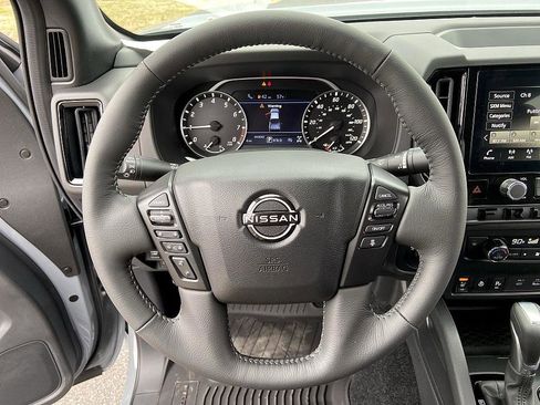 New 2026 Nissan Frontier SV image 12