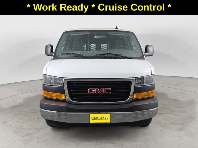 Used 2025 GMC Savana 2500 w/ Driver Convenience Package RWD image 2