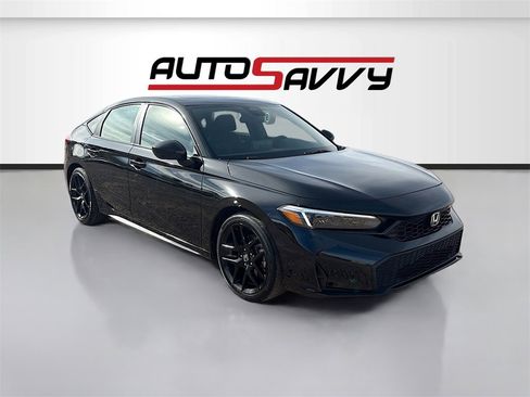 Used 2025 Honda Civic Sport image 1