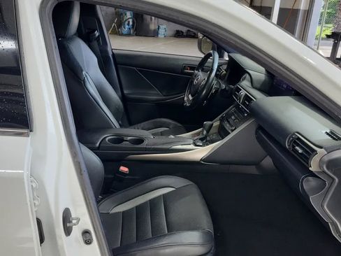 Used 2020 Lexus IS 300 F Sport w/ Blackline Edition RWD image 15