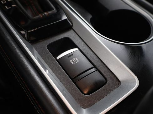 Used 2024 Nissan Altima 2.5 SR w/ SR Premium Package image 53