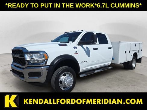 Used 2022 RAM 5500 Tradesman w/ Chrome Appearance Group AWD/4WD image 1