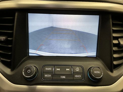 Used 2019 GMC Acadia SLT w/ Black Edition image 16