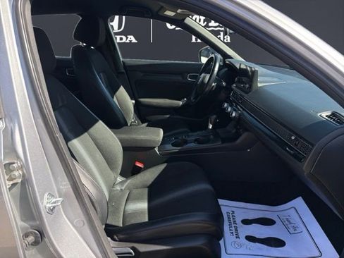 Used 2022 Honda Civic Sport image 17