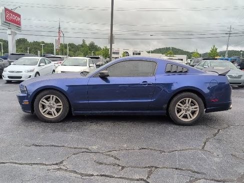Used 2014 Ford Mustang Coupe w/ Equipment Group 102A RWD image 5