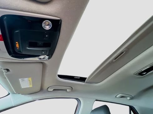 Certified 2023 Kia Niro EX Touring image 22