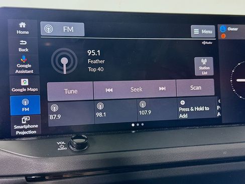 Used 2023 Honda Accord Touring image 29