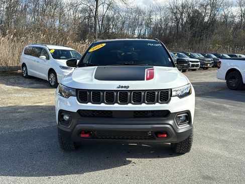 Certified 2024 Jeep Compass Trailhawk image 8