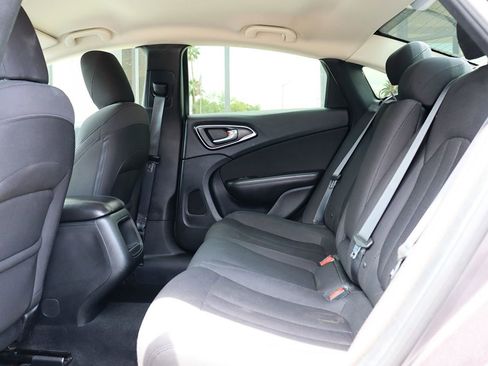 Used 2015 Chrysler 200 Limited w/ Spring Special Group FWD image 30