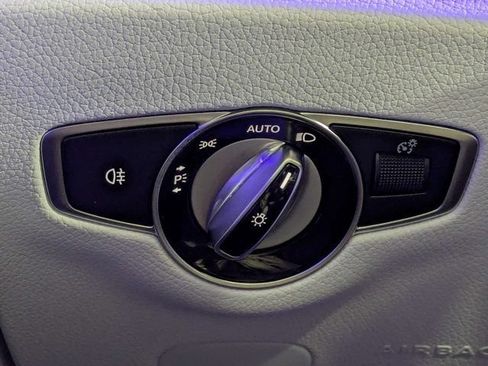 Used 2021 Mercedes-Benz E 350 Sedan image 24