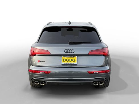 Used 2023 Audi SQ5 Prestige w/ Prestige Package image 4