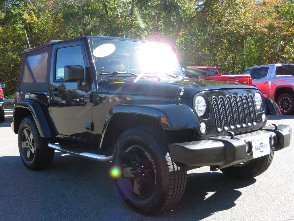 Used 2015 Jeep Wrangler Sport AWD/4WD image 3