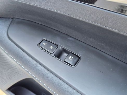 Used 2024 Kia Forte GT-Line w/ GT-Line Premium Package image 28