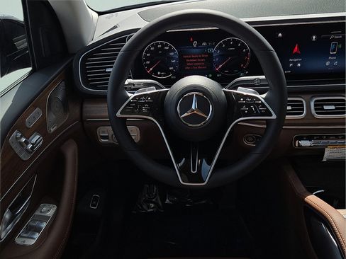 New 2026 Mercedes-Benz GLE 450 4MATIC image 14