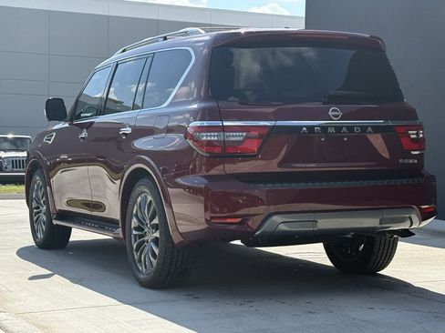 Used 2023 Nissan Armada Platinum w/ Captain's Chairs Package image 3