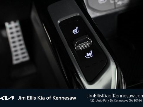 Certified 2024 Kia Sorento SX Prestige w/ Olive Brown Leather Package image 26