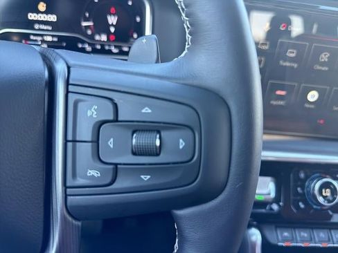 Used 2023 GMC Sierra 1500 Denali Ultimate image 36