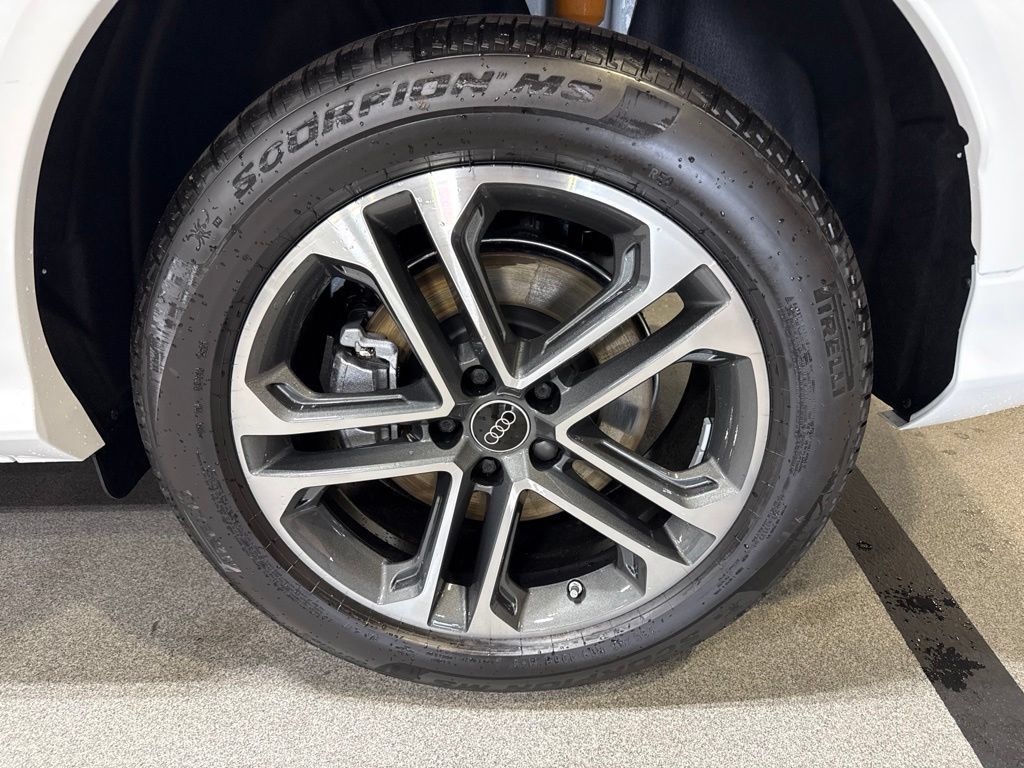 New 2026 Audi Q5 Premium AWD/4WD image 11