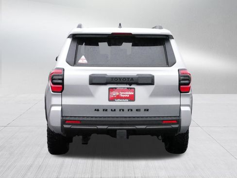 Certified 2025 Toyota 4Runner SR5 image 6