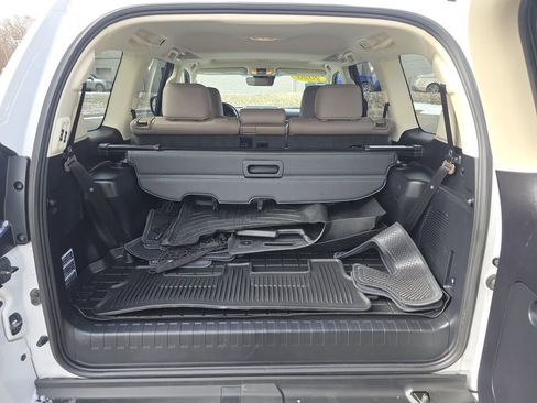 Certified 2020 Lexus GX 460 Luxury w/ Accessory Package image 17