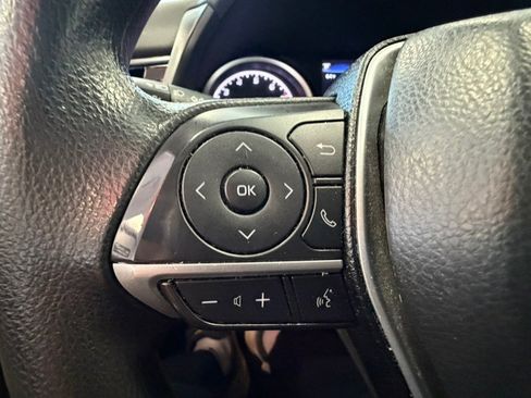 Used 2022 Toyota Camry LE image 43