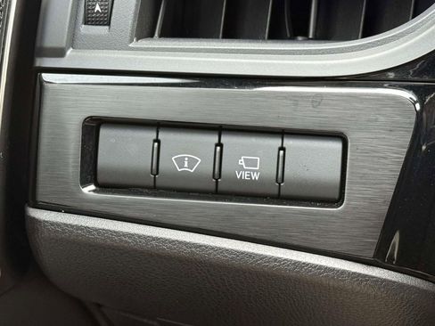 Used 2024 Lexus ES 300h Ultra Luxury image 23