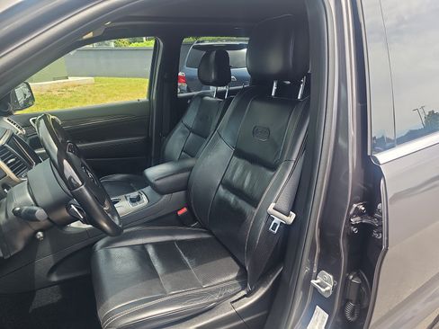 Used 2015 Jeep Grand Cherokee Overland AWD/4WD image 16