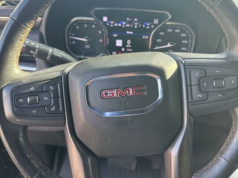Used 2021 GMC Yukon AT4 w/ Rear Media and Nav Package AWD/4WD image 9