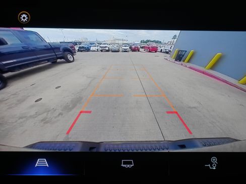 Used 2024 Chevrolet Colorado Trail Boss w/ Advanced Trailering Package AWD/4WD image 17
