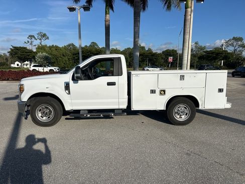 Used 2019 Ford F250 XL w/ XL Value Package image 8