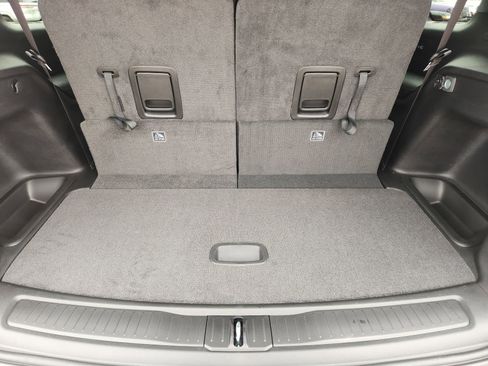 New 2025 Jeep Grand Cherokee L Laredo image 25