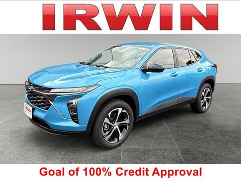 Used 2025 Chevrolet Trax RS w/ Driver Confidence Package FWD image 1