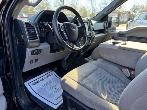 Used 2018 Ford F150 XLT w/ Equipment Group 302A Luxury image 11