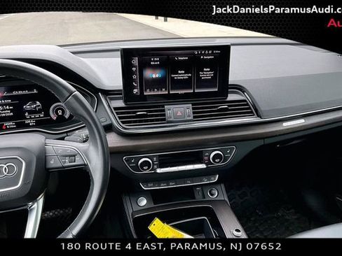 Used 2023 Audi Q5 2.0T Premium Plus w/ Premium Plus Package AWD/4WD image 6