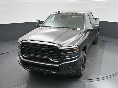 New 2026 RAM 2500 Big Horn AWD/4WD image 32