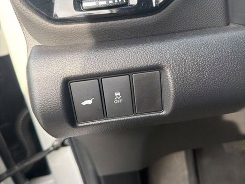 Used 2025 Honda Pilot EX-L image 13