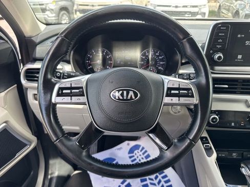 Used 2020 Kia Telluride S AWD/4WD image 19
