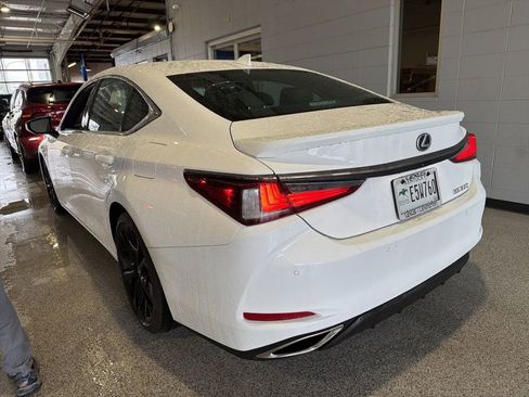 Used 2023 Lexus ES 350 F Sport w/ Accessory Package (Z2) FWD image 4