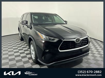 Used 2020 Toyota Highlander LE