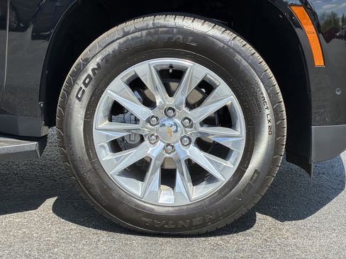 Used 2026 Chevrolet Tahoe Premier image 6