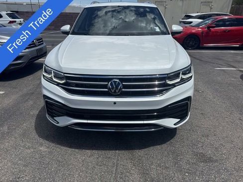 Used 2024 Volkswagen Tiguan SEL R-Line AWD/4WD image 4